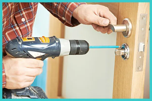 Advanced Locksmith Service Springfield, MA 413-300-1740 - 13-new-locks-20installation