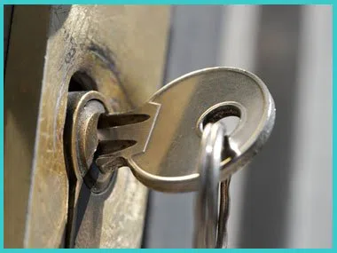 Advanced Locksmith Service Springfield, MA 413-300-1740 - 2-lock-and-key