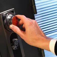 Advanced Locksmith Service Springfield, MA 413-300-1740 Advanced Locksmith Service Springfield, MA 413-300-1740 - sb-com-01