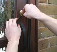 Advanced Locksmith Service Springfield, MA 413-300-1740 - sb-eme-02
